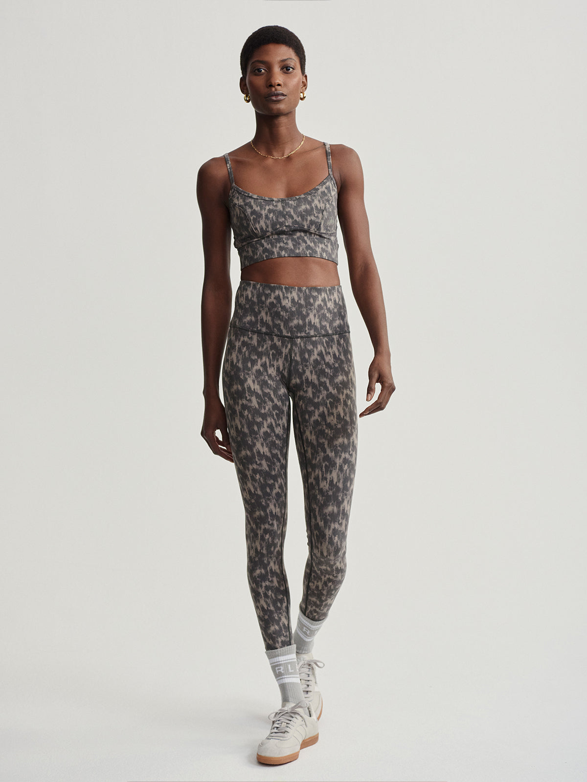 Abstract Motion Texture Move High Rise 25" Leggings