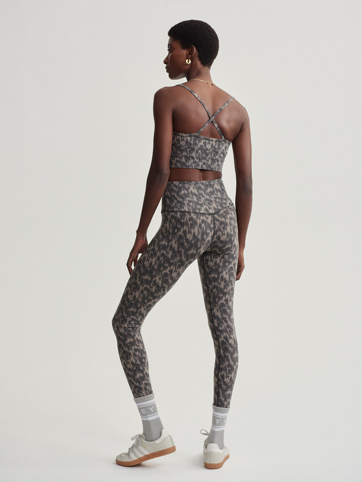 Abstract Motion Texture Move High Rise 25" Leggings
