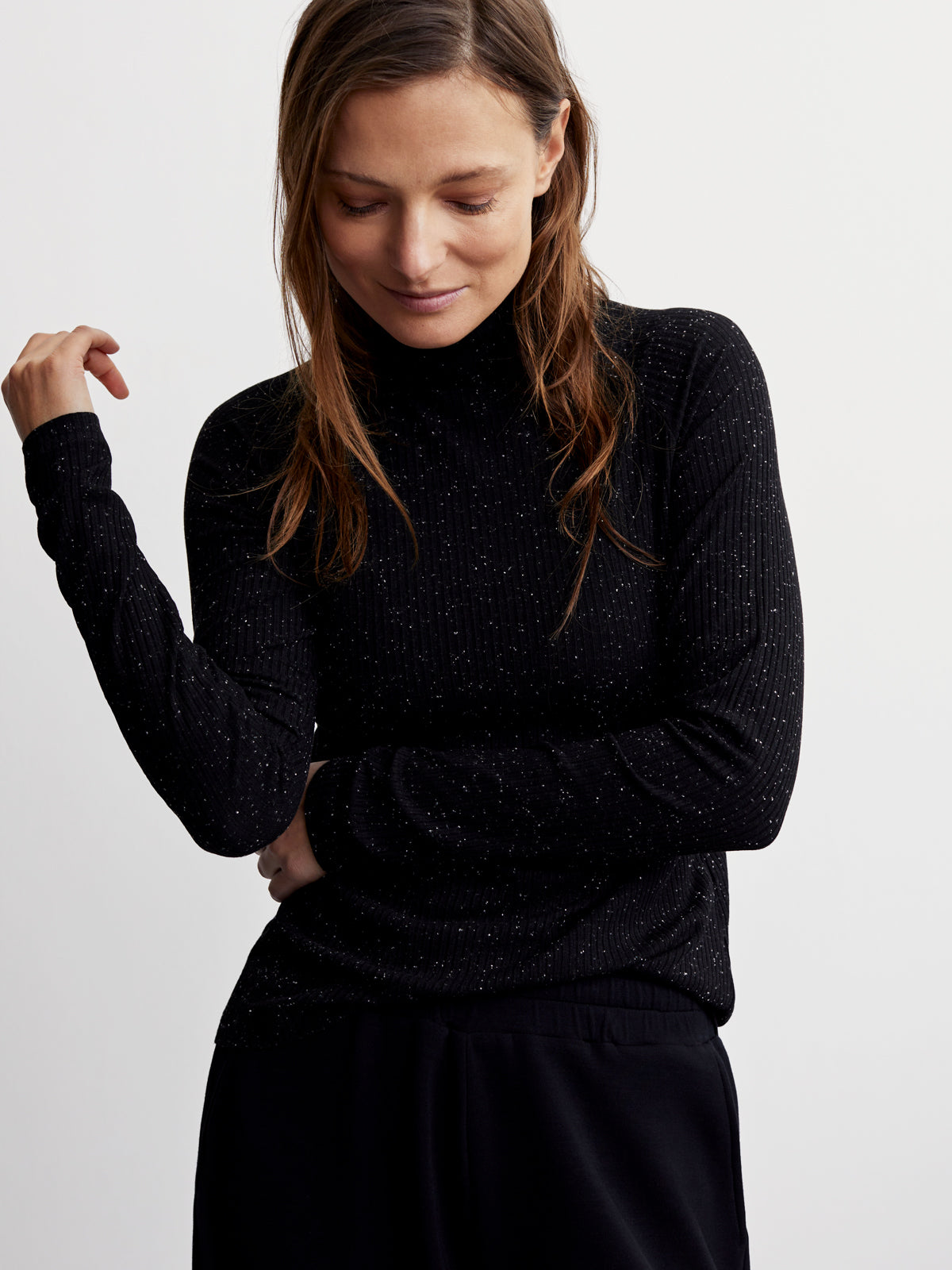 Black Egret Roya Rollneck Long-Sleeve Tee