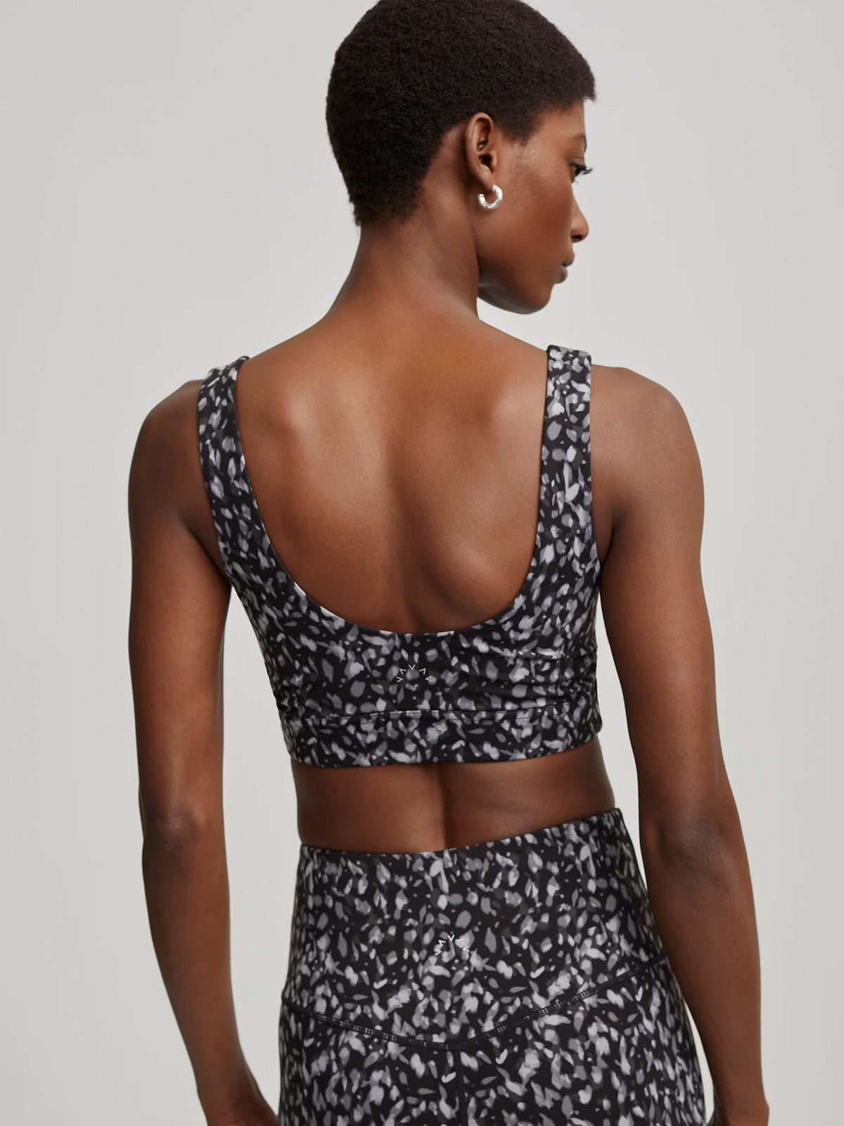 Deep Motion Petal Form Elsie Sports Bra