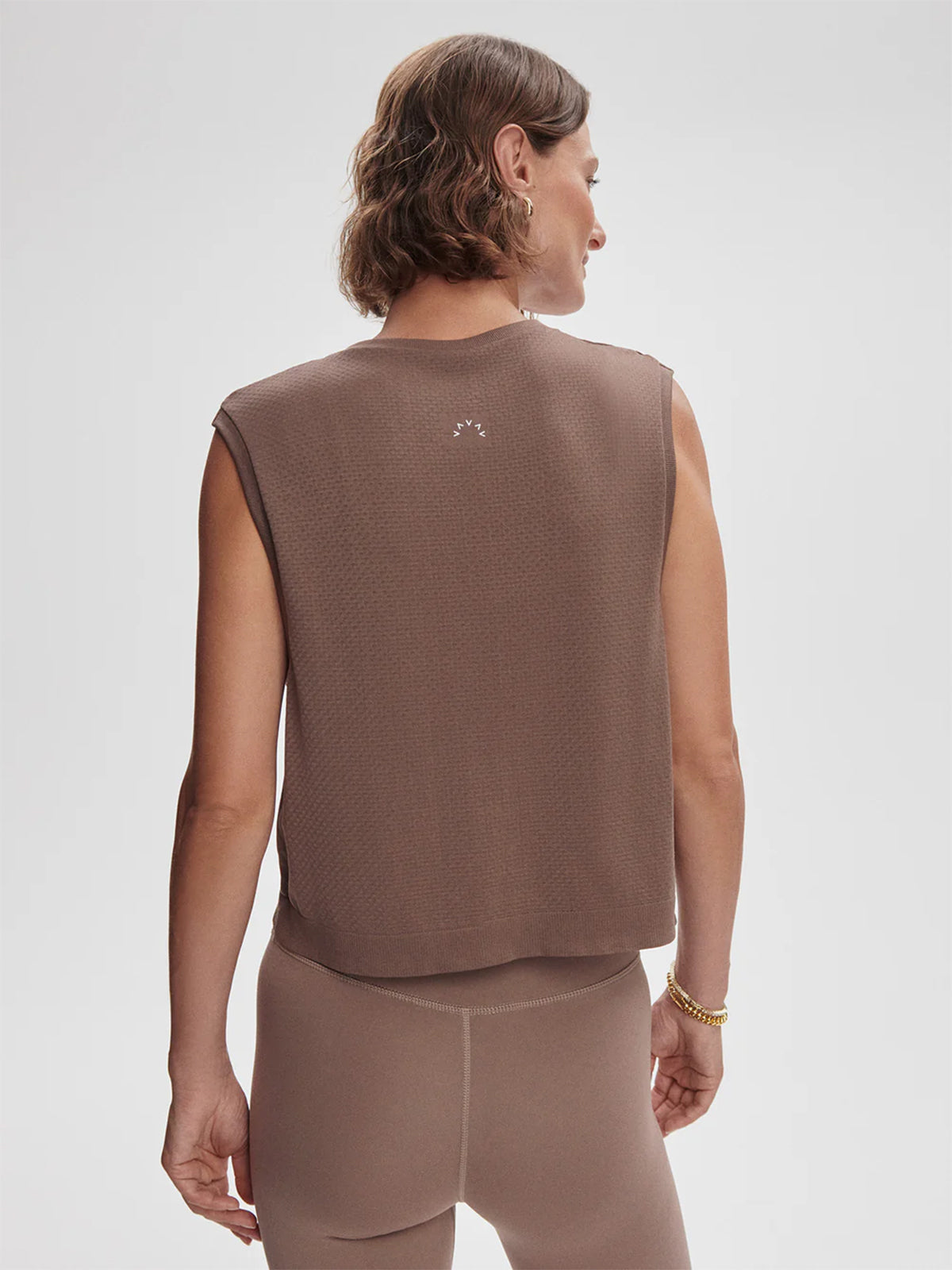 Deep Taupe Seamless Page Cropped Tank Top