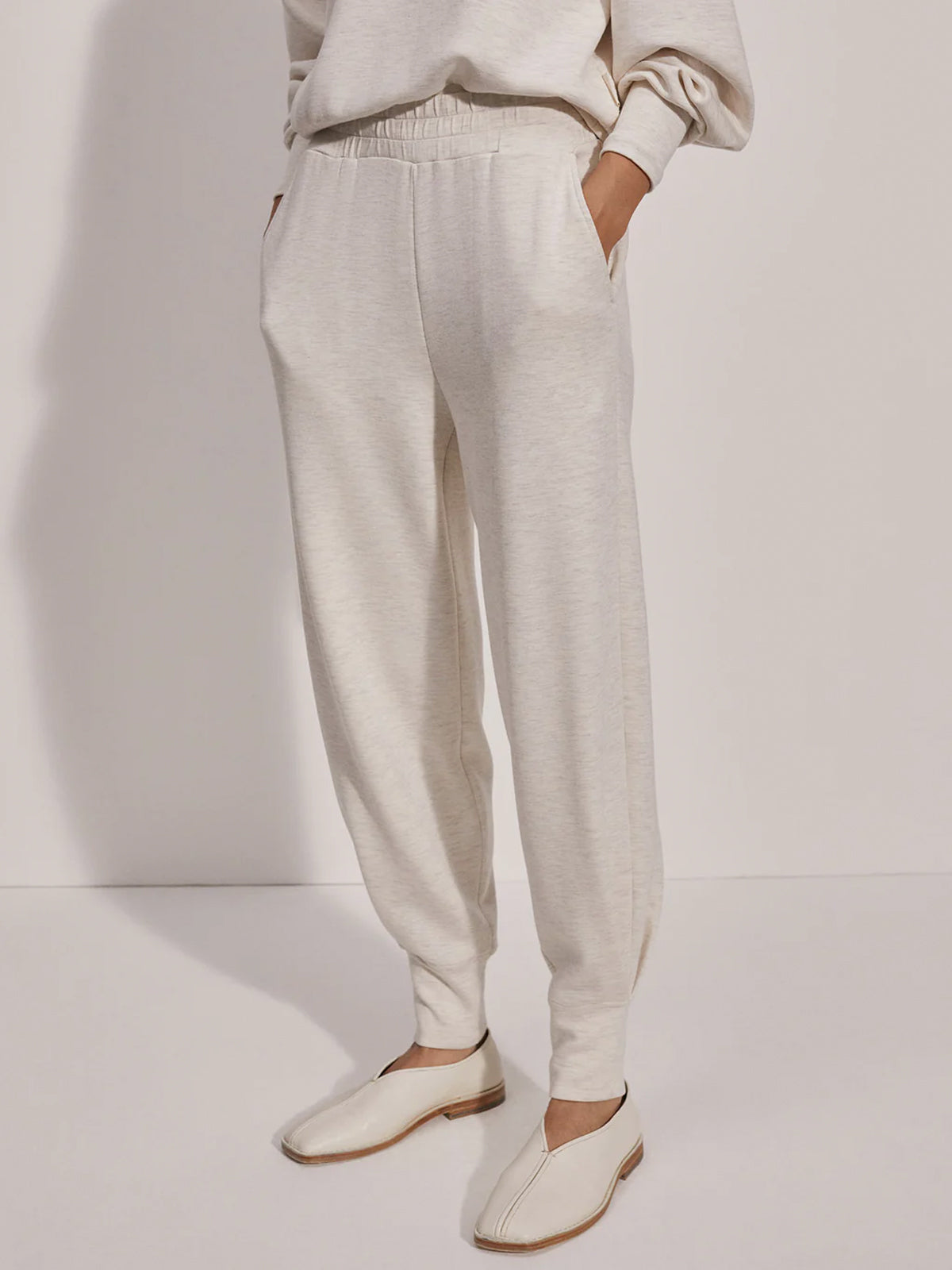 Ivory Marl The Relaxed Pant 25"