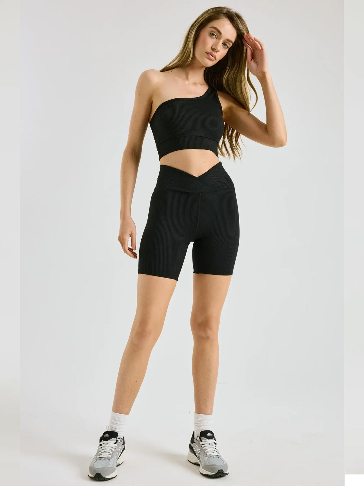 Ribbed V Waist Biker Shorts