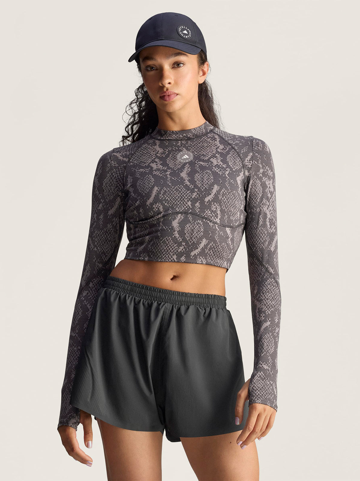Charcoal and Black Snake Print TruePurpose Training Long-Sleeve Cropped Top