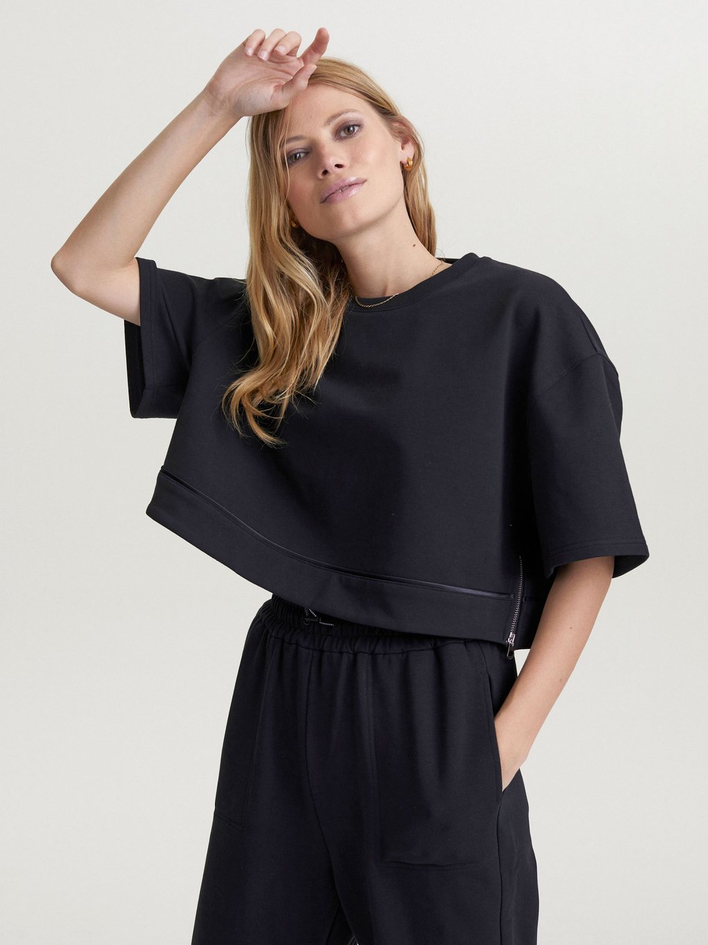 Black Fenton Sweatshirt