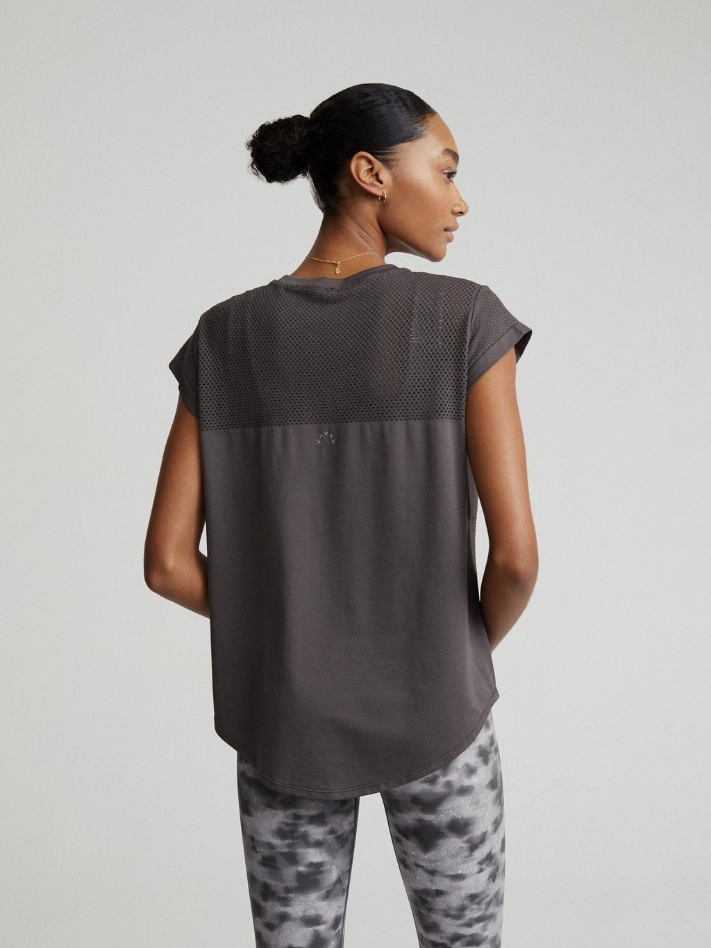 Deep Charcoal Seamless Carley Tee