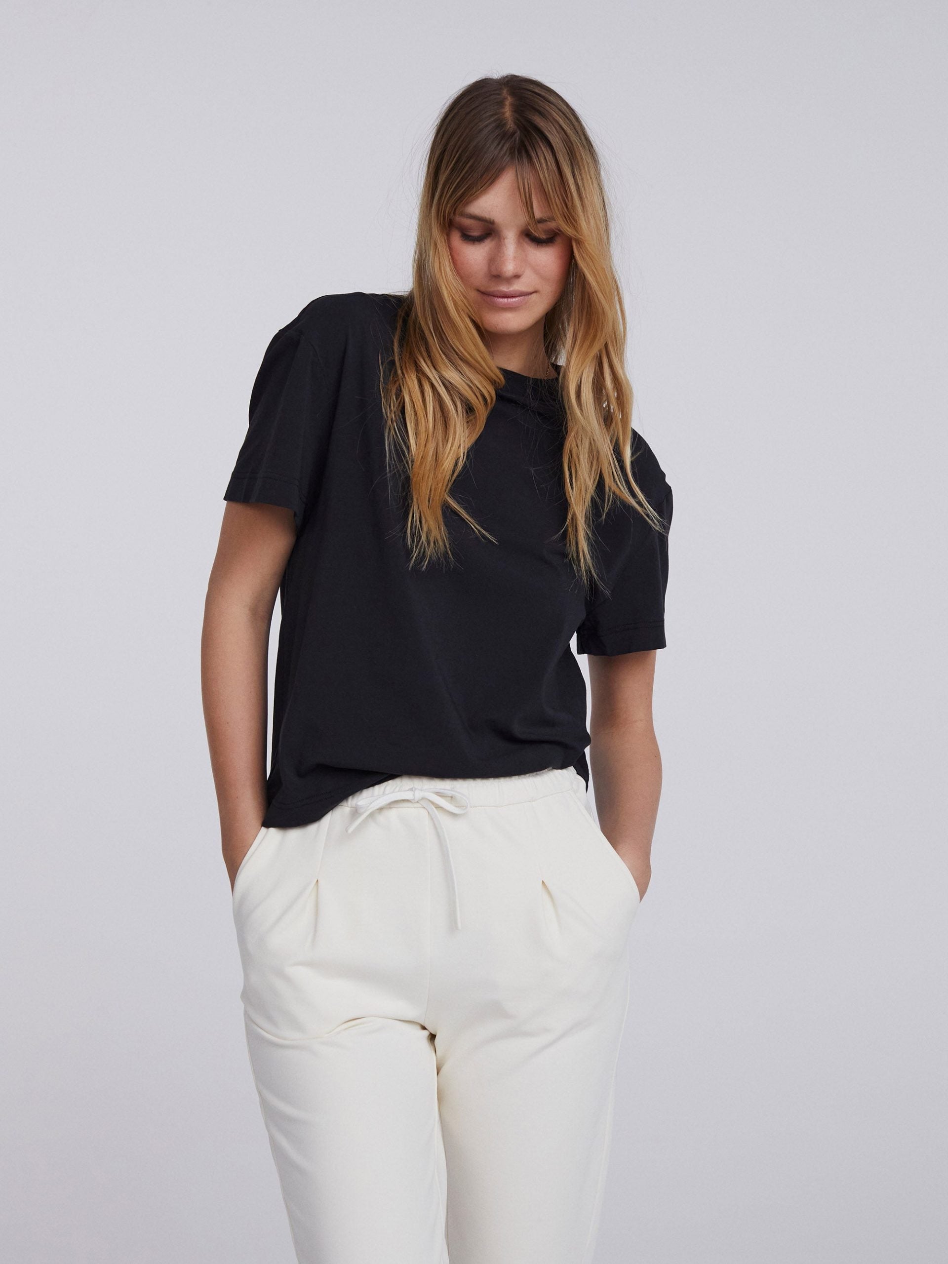 Black Verona T-Shirt