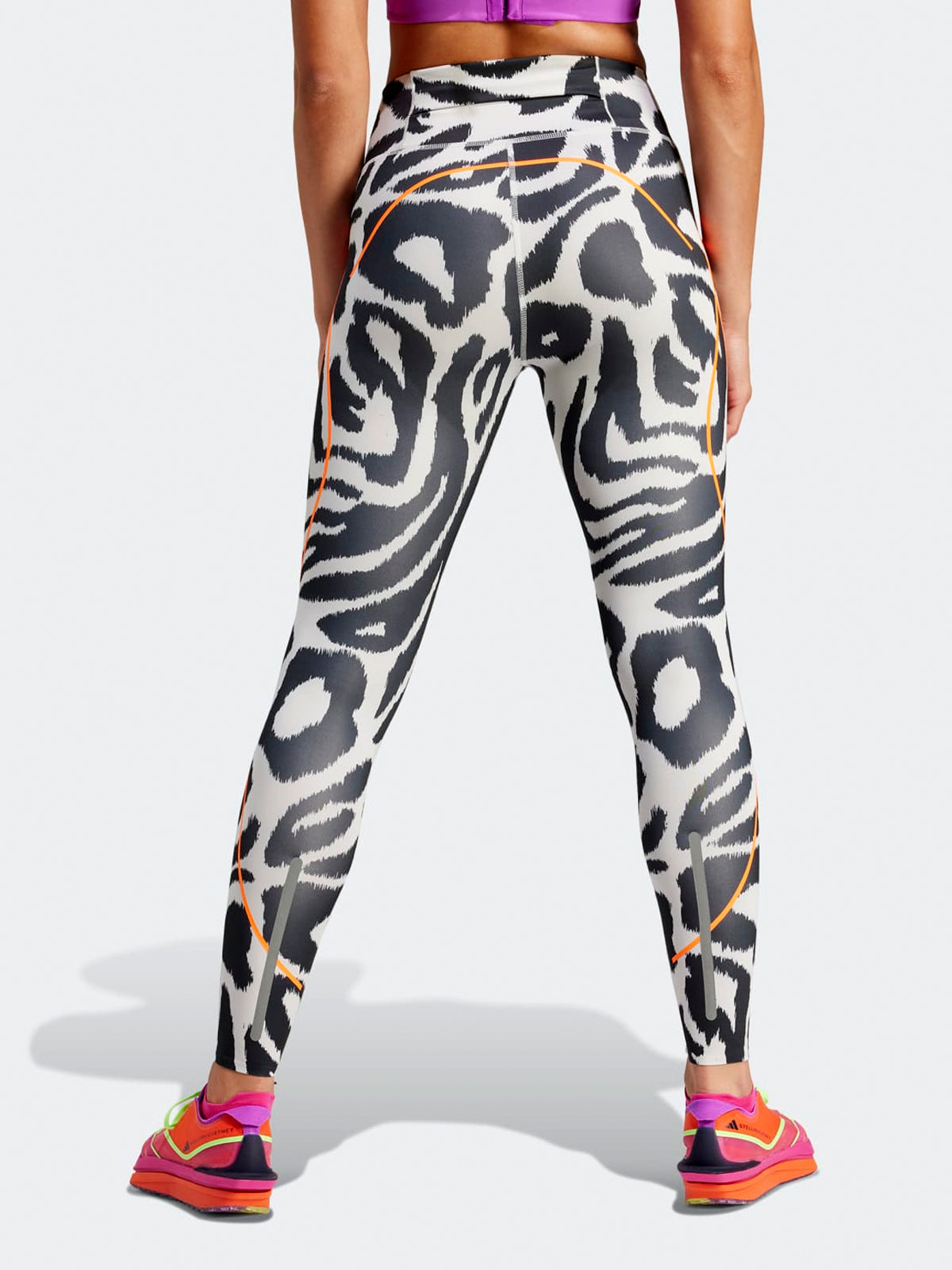 Chalk Pearl Leopard Print TruePace Running Leggings