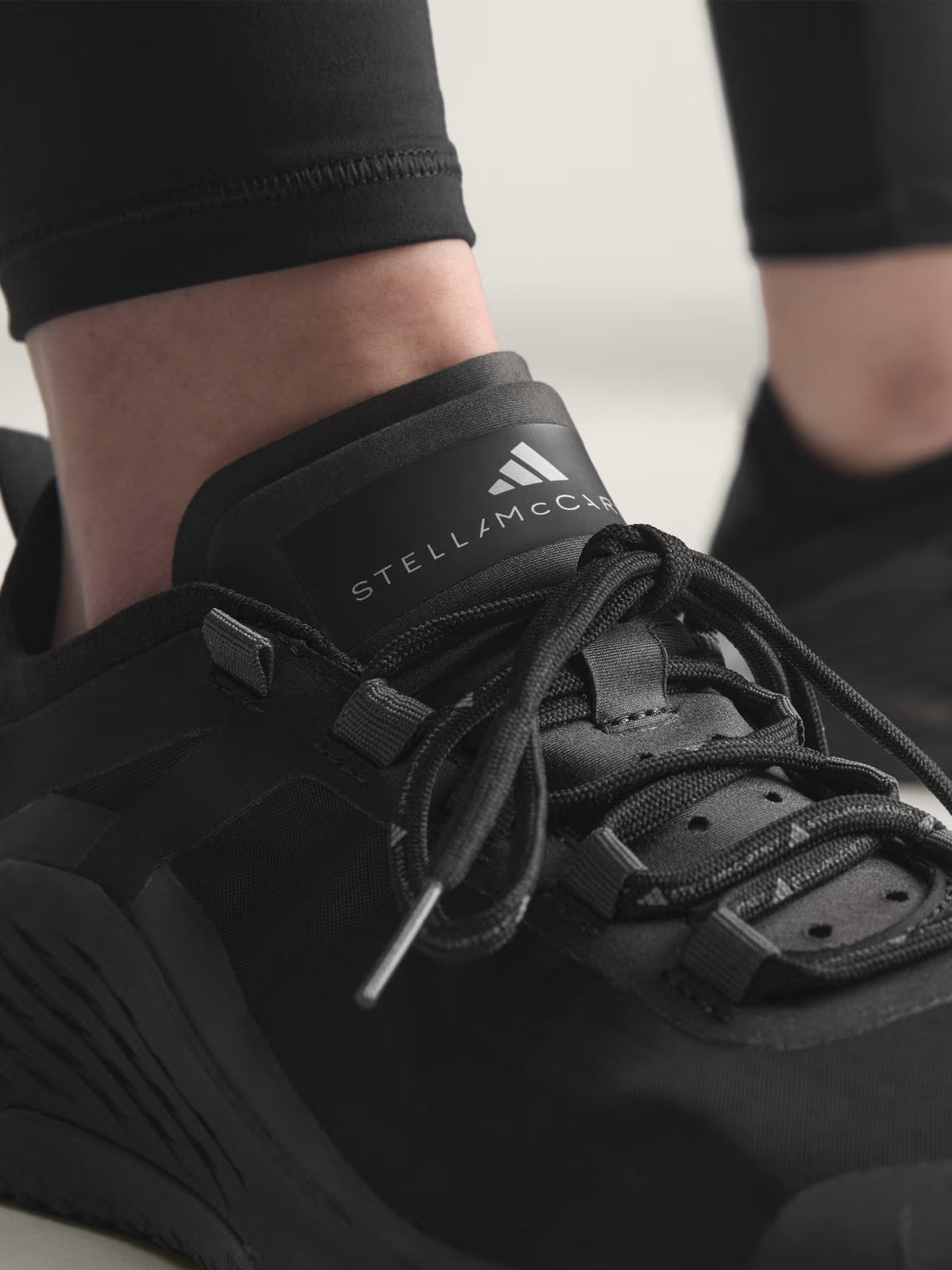 Core Black Leopard Dropset 4 Trainers