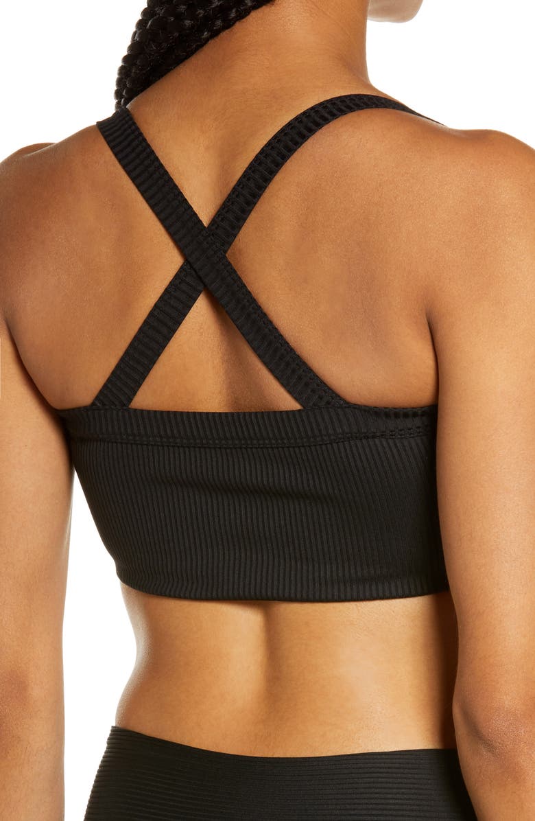 Ribbed Curve Sports Bra