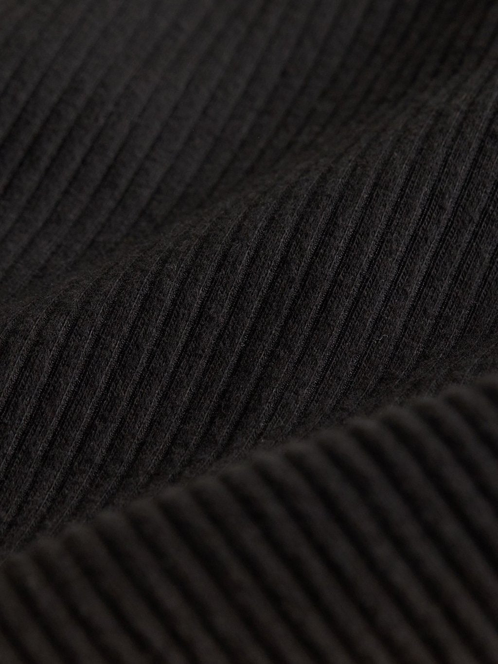 Black Ribbed Arleta Sweatshirt