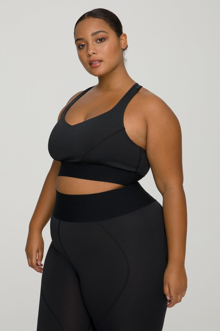  IREANJ Women's Sports Underwear Women Seamless Sports Bra  Women Sports Top Cropped Fitness Gym Bra Women's Sportswear for Active  Outfit Large Size (Color : Black, Size : L) : Clothing, Shoes